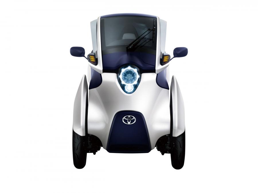  Toyota i-Road Concept 2013 года  (фото 15 из 15)